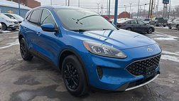 2020 Ford Escape SE