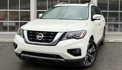 2017 Nissan Pathfinder Platinum