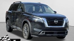 2024 Nissan Pathfinder SV