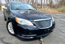 2013 Chrysler 200 Limited