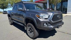 2018 Toyota Tacoma TRD Off-Road