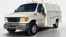 2005 Ford E-350 Base