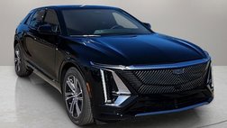 2025 Cadillac LYRIQ Luxury 2