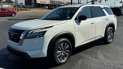 2023 Nissan Pathfinder S