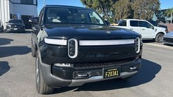 2023 Rivian R1S Adventure