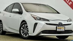 2021 Toyota Prius XLE