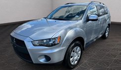 2011 Mitsubishi Outlander ES