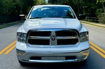 2019 Ram Ram Pickup 1500 Classic SLT