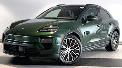 2025 Porsche Macan 4S Electric