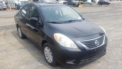 2013 Nissan Versa 1.6 S