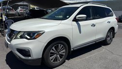 2017 Nissan Pathfinder SV