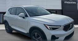 2025 Volvo XC40 B5 Core Bright Theme