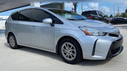 2016 Toyota Prius v Two