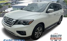 2020 Nissan Pathfinder SV