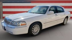 2005 Lincoln Town Car Signature