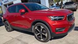 2021 Volvo XC40 T4 Momentum
