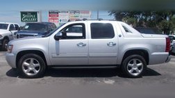 2013 Chevrolet Avalanche LS Black Diamond