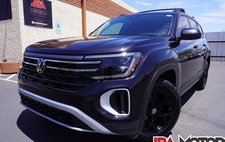 2024 Volkswagen Atlas Peak Edition SE 4Motion