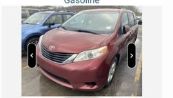 2013 Toyota Sienna LE