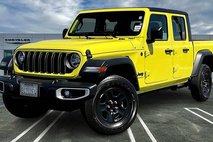 2024 Jeep Gladiator Sport