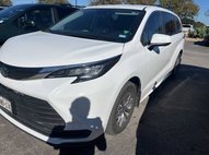 2023 Toyota Sienna LE 8-Passenger