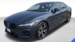 2025 Volvo S60 B5 Plus