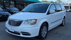 2016 Chrysler Town and Country Touring