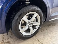 2024 Audi Q5 quattro Premium 40 TFSI