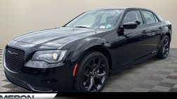 2022 Chrysler 300 Touring