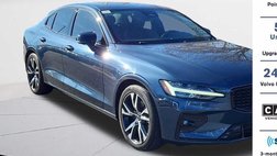 2024 Volvo S60 B5 Plus Dark Theme