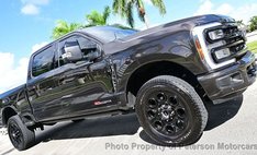 2024 Ford Super Duty F-350 Lariat