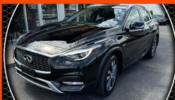 2017 Infiniti QX30 Premium