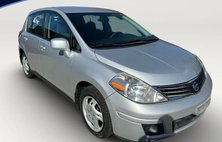 2011 Nissan Versa 1.8 S