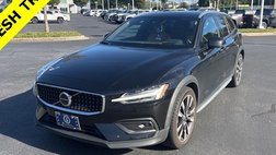 2023 Volvo V60 Cross Country B5 Ultimate