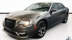 2021 Chrysler 300 Touring L