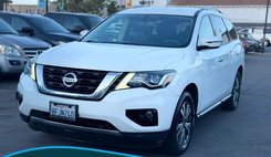 2019 Nissan Pathfinder SV