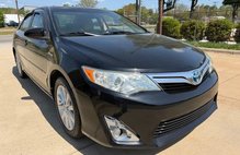 2012 Toyota Camry Hybrid XLE