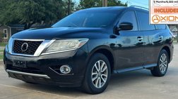 2016 Nissan Pathfinder SV