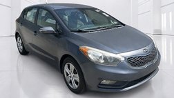 2016 Kia Forte5 LX