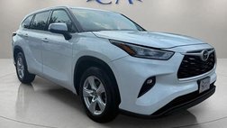 2022 Toyota Highlander LE