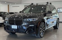 2022 BMW X7 M50i
