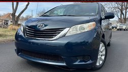 2012 Toyota Sienna LE 7-Passenger