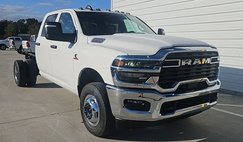 2026 Ram Ram Pickup 3500 Tradesman