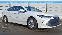 2019 Toyota Avalon Hybrid XLE