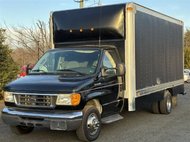 2006 Ford E-350 XL