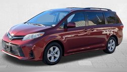 2019 Toyota Sienna LE