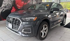 2023 Audi Q5 quattro Premium 40 TFSI