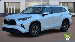 2023 Toyota Highlander Hybrid Bronze Edition