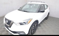 2020 Nissan Kicks SR