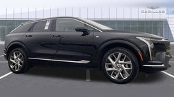 2025 Cadillac OPTIQ Luxury 2